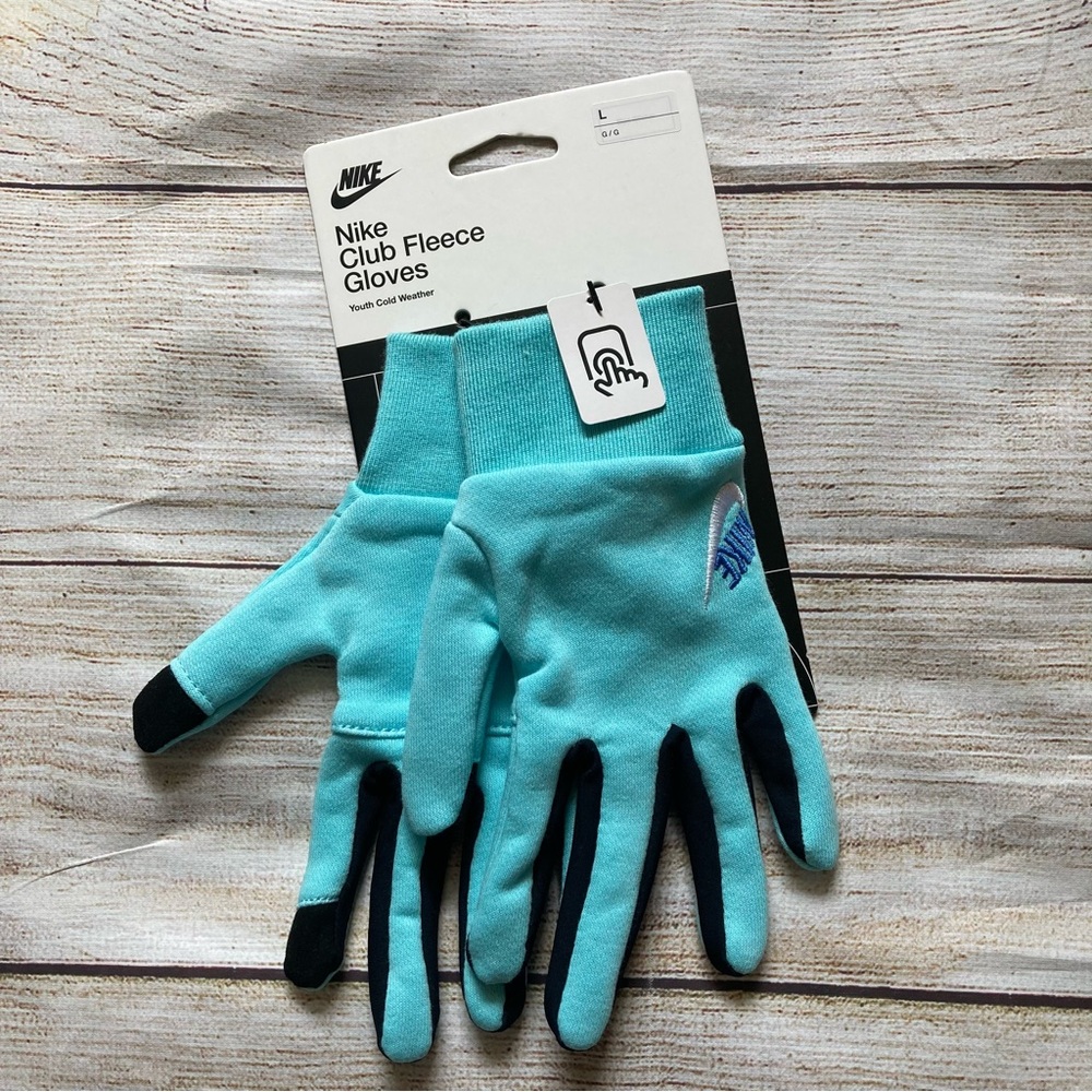 Nike Club Fleece Gloves NWT Girls Large